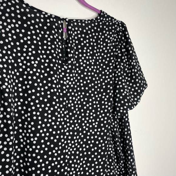 Torrid Abbey Georgette Puff Sleev Blouse 2 - Picture 5 of 8